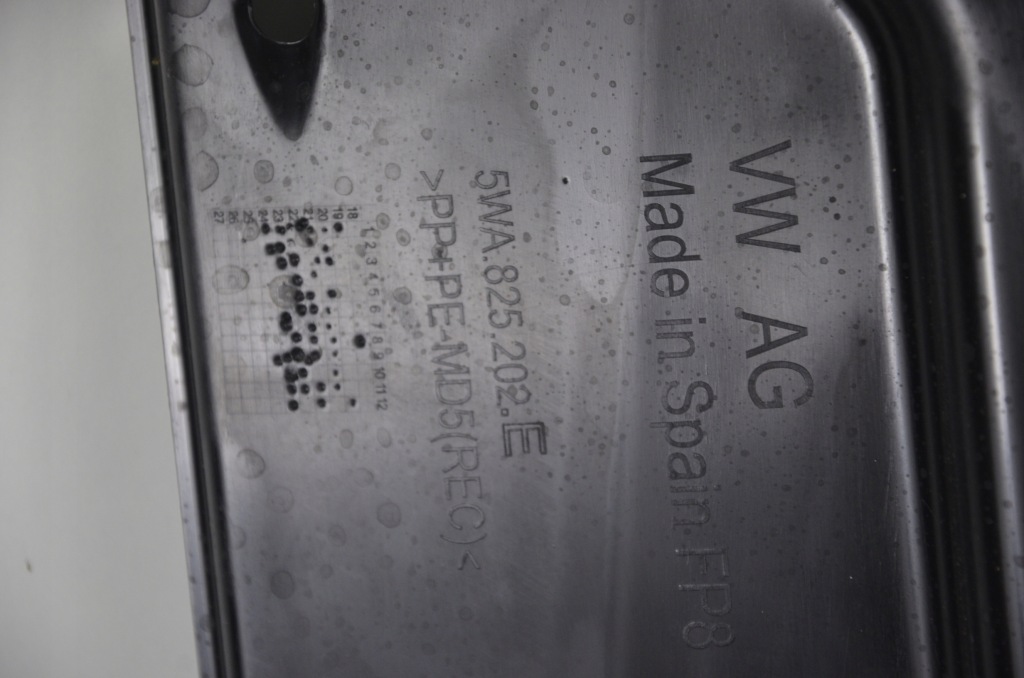 фото №6, Vw golf viii 8 защита подвеска l- r 5wa825201e / 202e