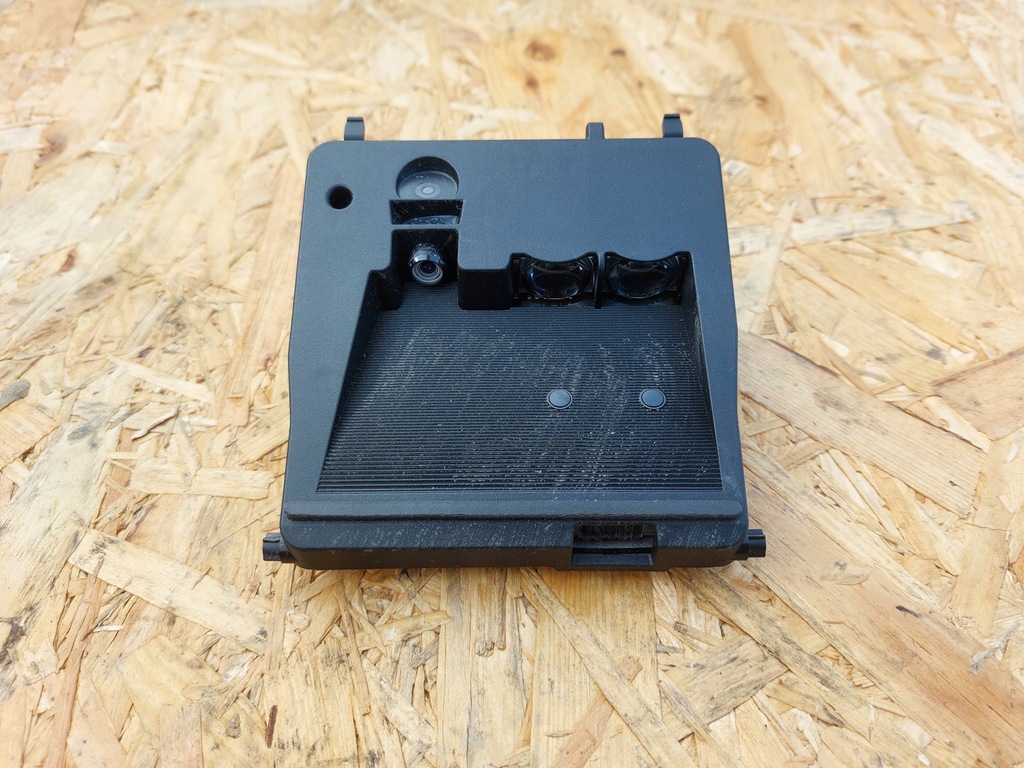 фото №1, Toyota yaris iii 11-17r камера радар датчик 88181-0d020