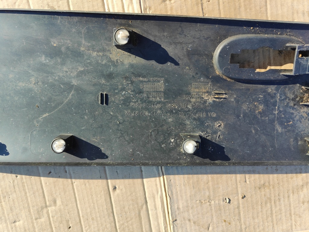 фото №7, Молдинг дверь a9106902102 mercedes sprinter 910