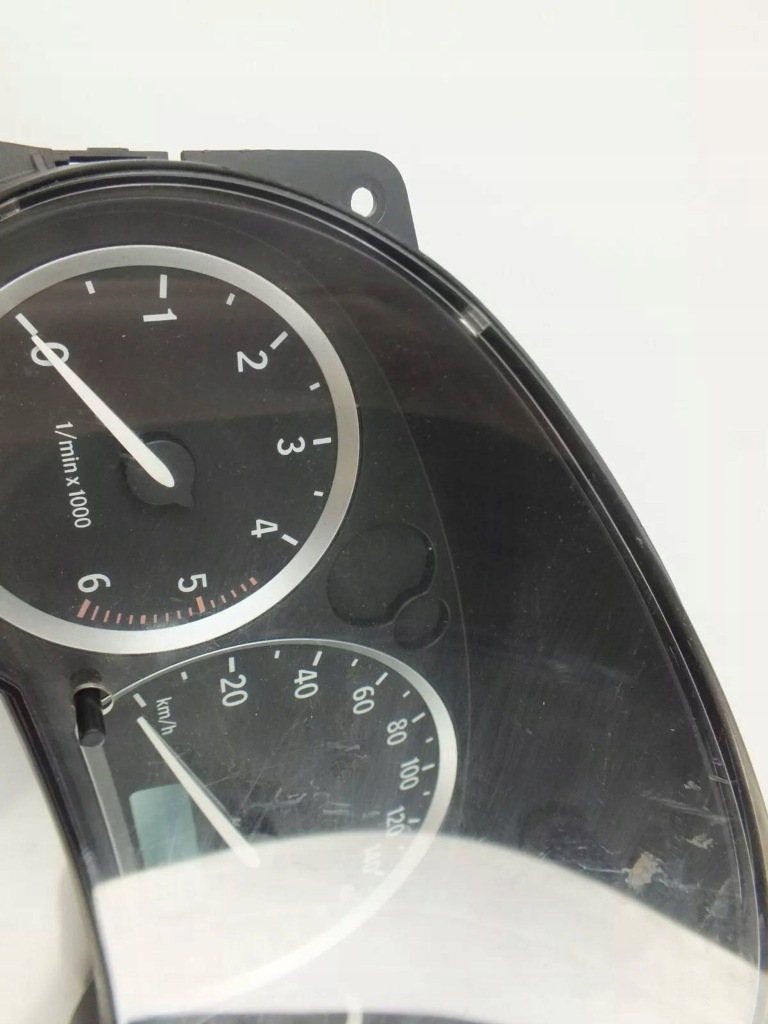 Купити Saab 9-3 ver2 2004 лічильник / спідометр