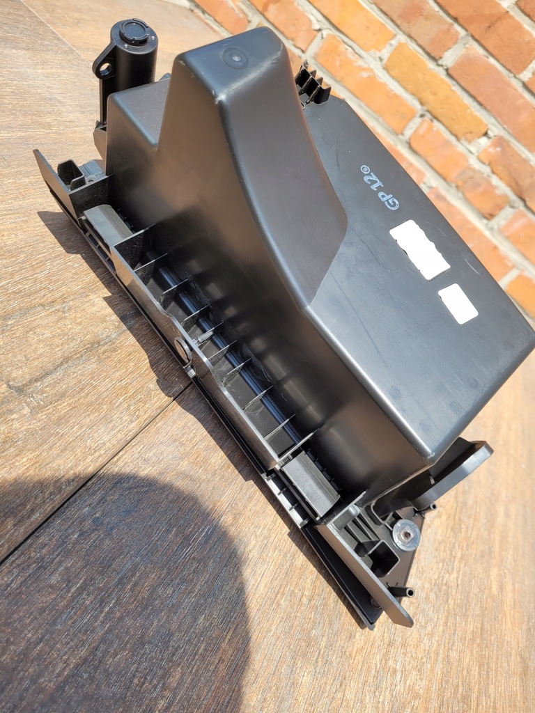 фото №9, Opel astra k v 2016 бардачок europa