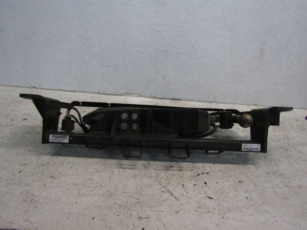 Купити Bmw 4 f32 f33 фаркоп  буксирувальний 6873703