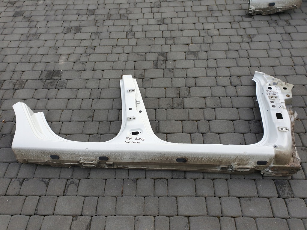 фото №1, Блок двигателя дверной порог renault clio 4 iv 2013- правый