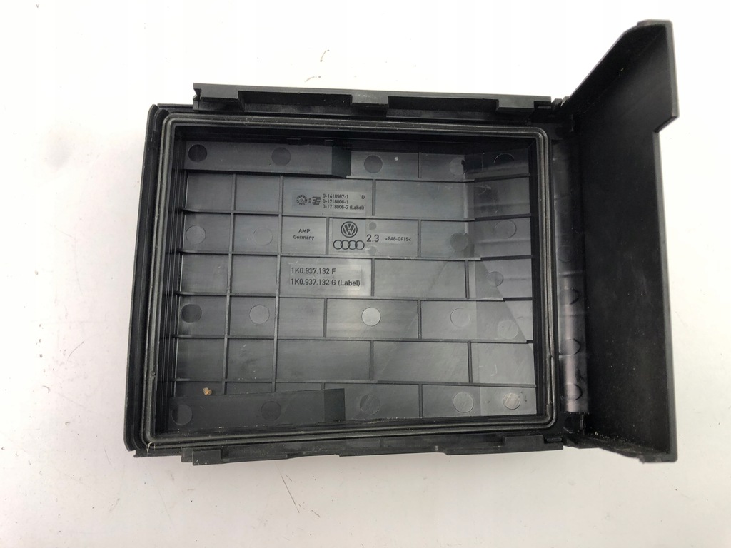 фото №5, Vw seats skoda audi корпус крышка коробка предохранителей 1k0937132f