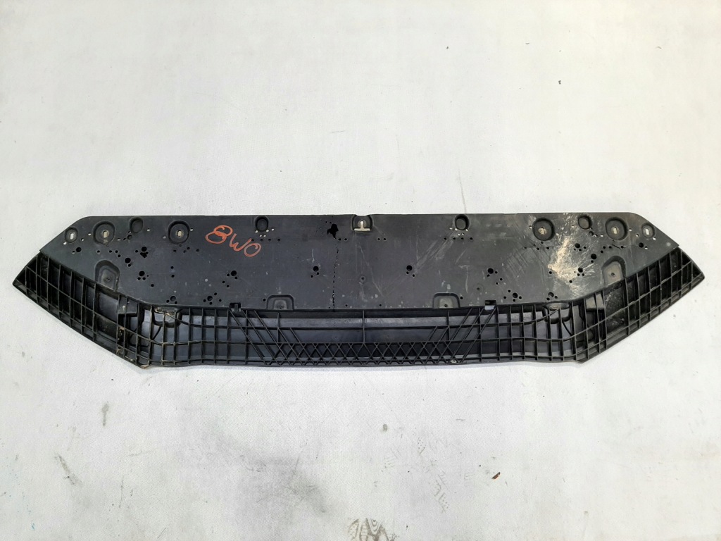 фото №1, Audi a4 b9 плита защита pod бампер 8w0807611