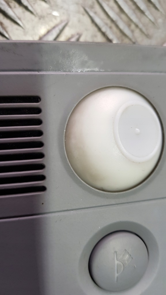 фото №4, Audi a8 d3 лампа освещение кабины задняя 4e0947111j