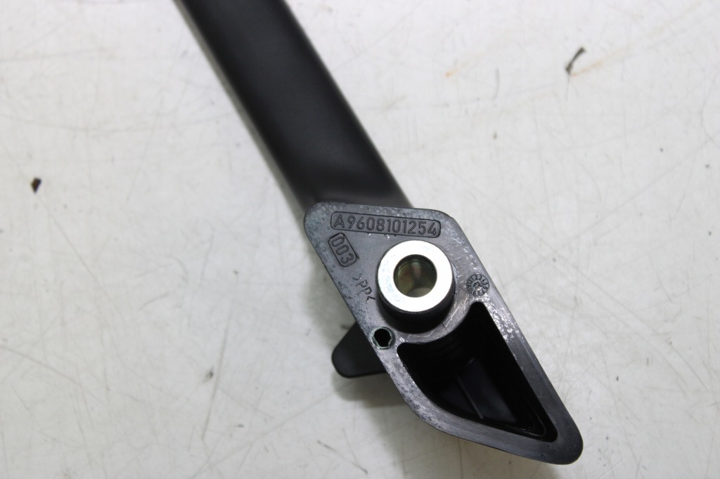 фото №14, Mercedes actros mp4 кронштейн ручка кабины потолочный a9608101254