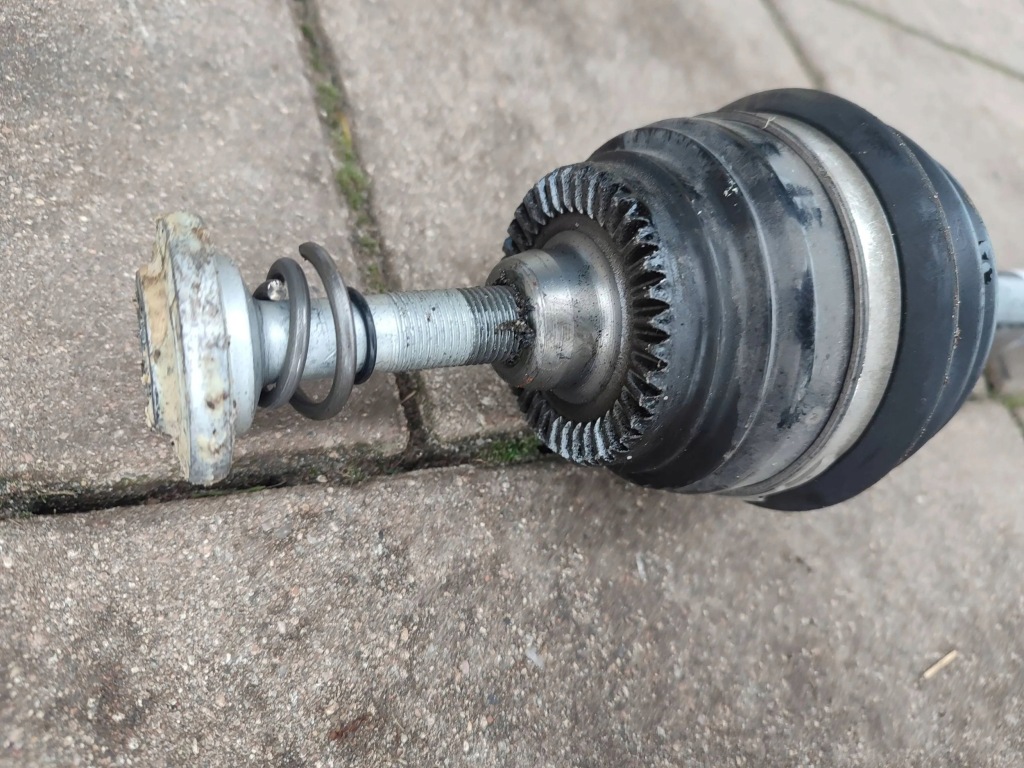 Купити Привідний вал привідна ліва bmw x3 g01 2019