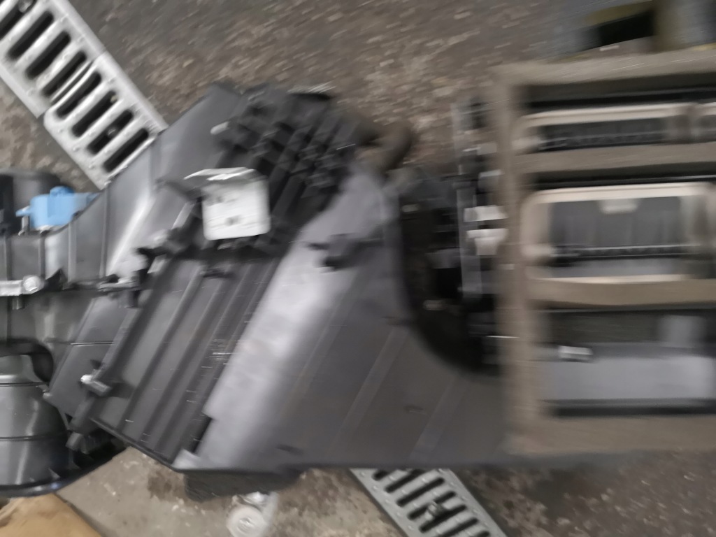 фото №6, Обігрівач комплектна vw touareg eu 7l0820005bs