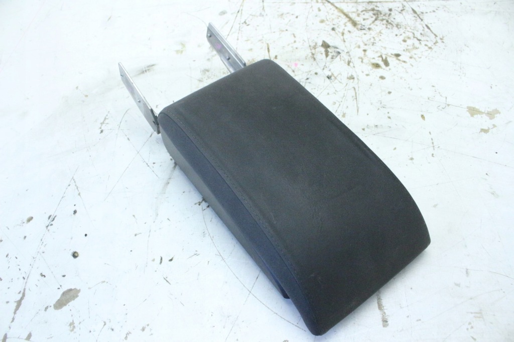 Подлокотник vw touran i с Разборки