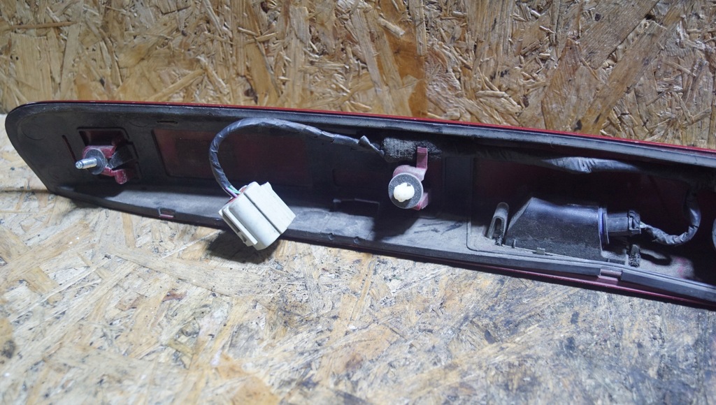 фото №9, Chevrolet trax накладка крышки задняя