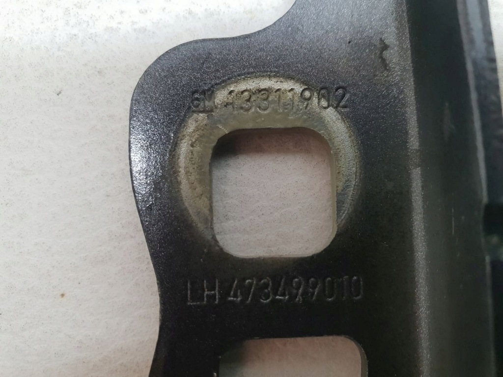 фото №5, Opel corsa d 7-14 петля капот лівий перед 13311902