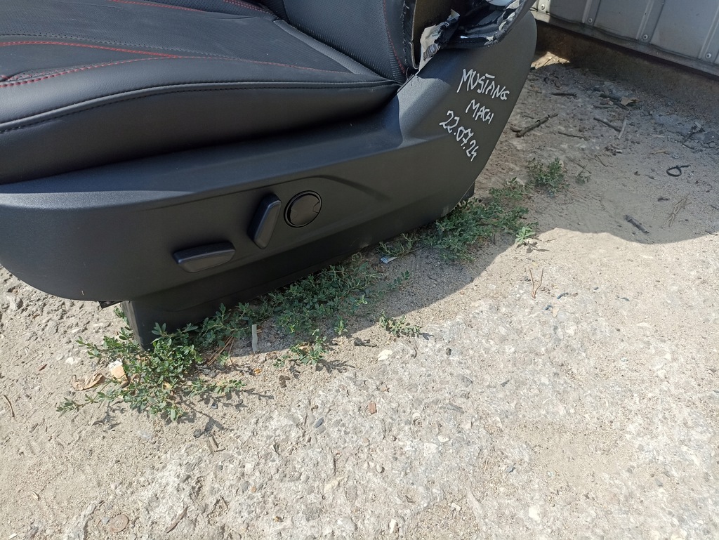 фото №11, Ford mustang mach-e сиденья заднее сиденье кожа