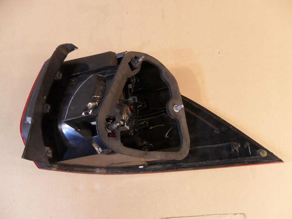 фото №9, Лампы задняя vw bora kombi