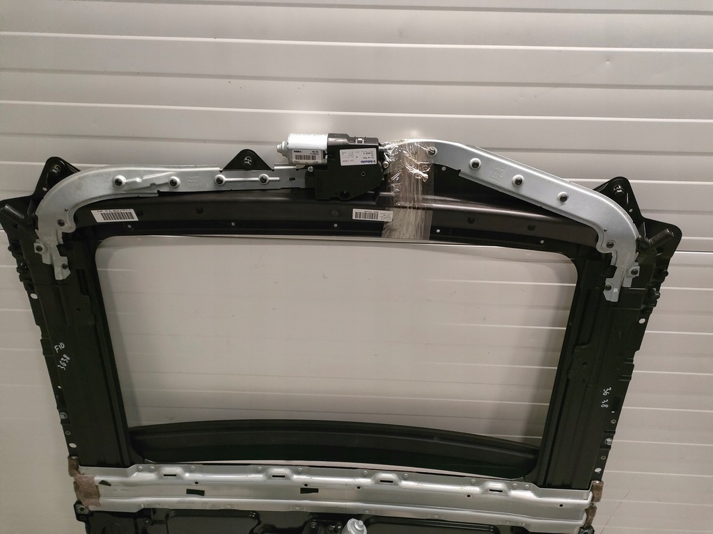 фото №6, Bmw f10 панорама люк