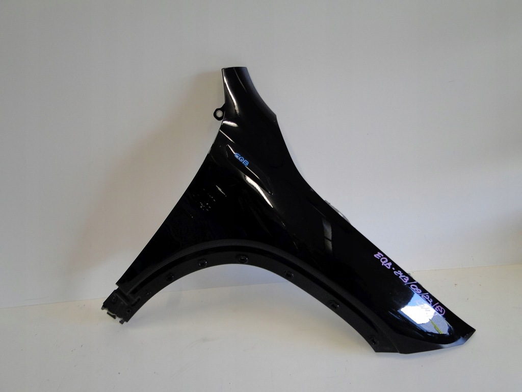 фото №11, Mercedes eqb 243 x243 w243 крила передній правий чорний