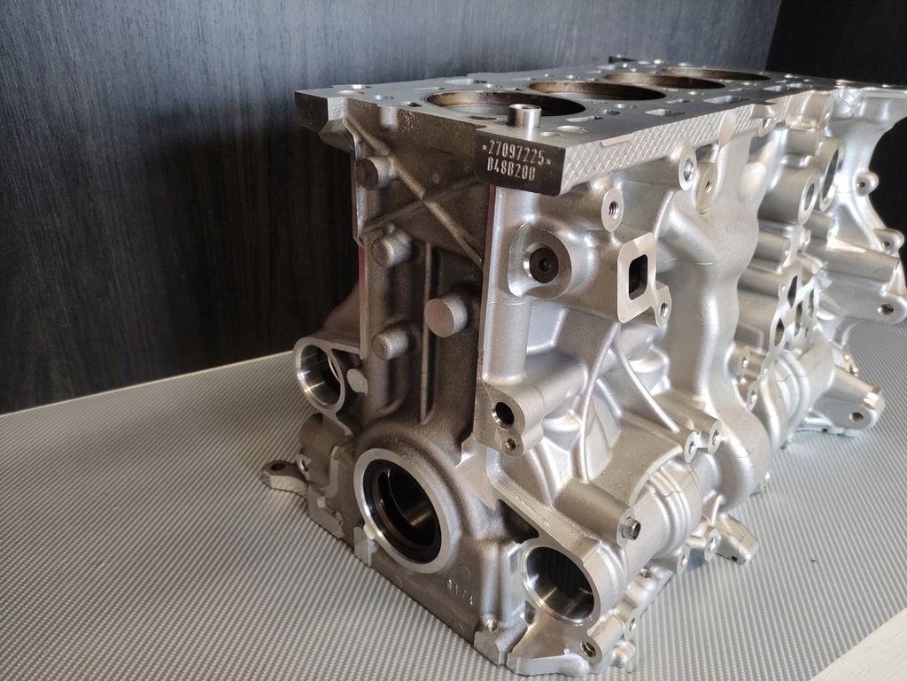 фото №8, Блок двигуна b48b20b b48b bmw g20 g21 g22 g23 8669099