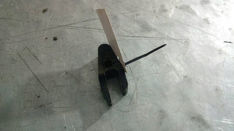 фото №1, Кронштейн форсунки jeep compass a6510160438