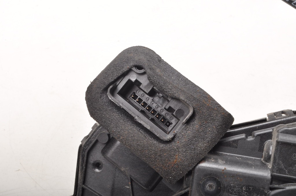 фото №8, Skoda kamiq замок двері лівий перед передній 5tb837015d uk hb 5d 2022r