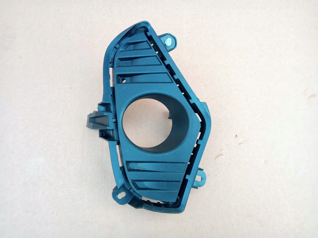 фото №1, Toyota rav4 v ліва решітка бампера перед 52128-421