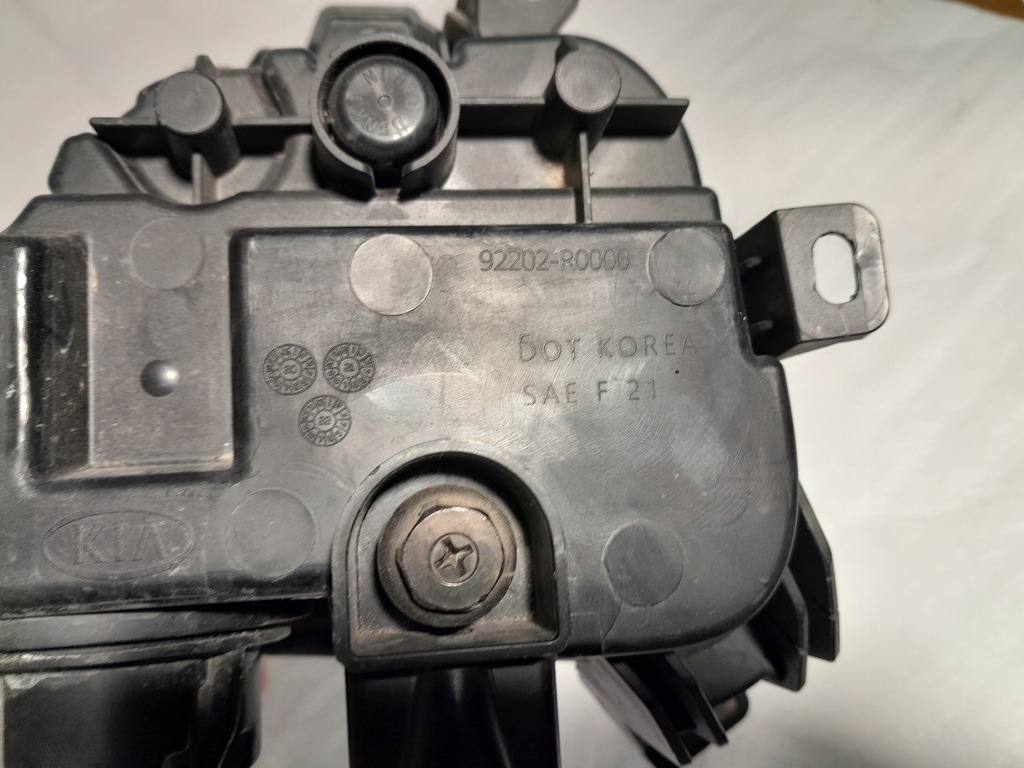 фото №6, Kia carnival лампа протитуманна права 92202-r0000