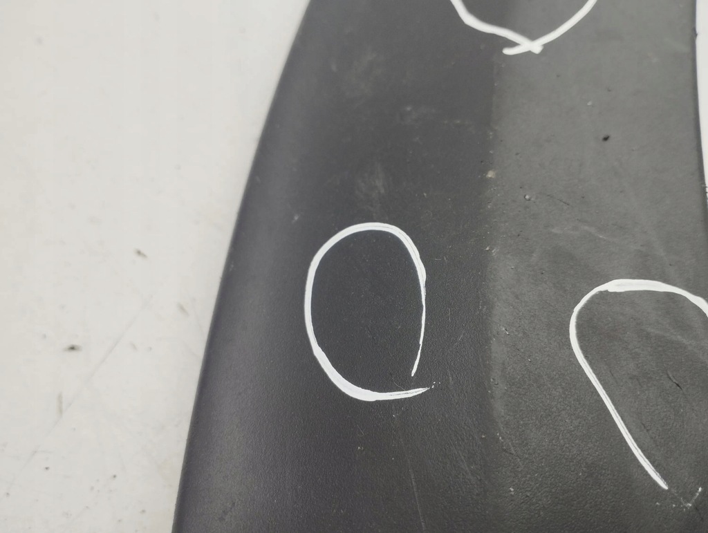 фото №10, Kia niro 2019 правая сторона молдинг крыла передний