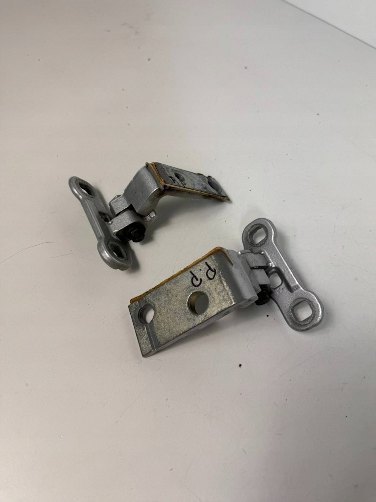 фото №1, Volvo v60 ii петли дверь правых передних 31457957