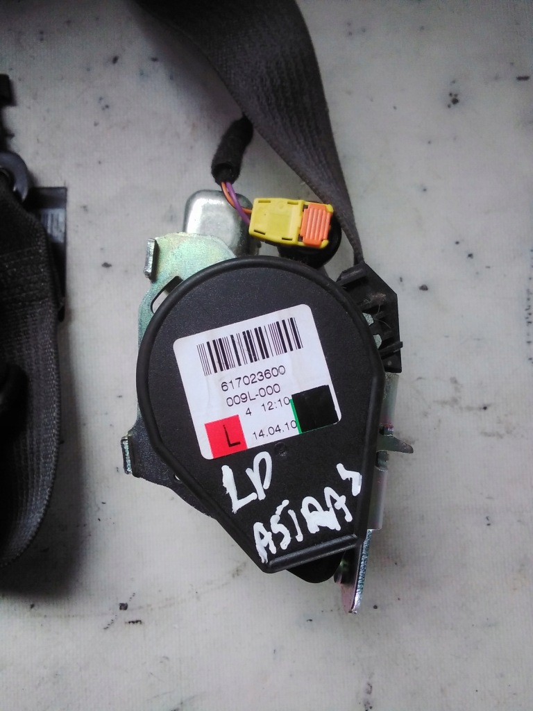 фото №2, 8293 astra j pas безпеки лівий перед