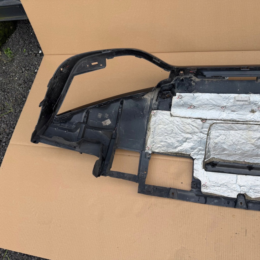 Дифузор бампера заднього aston martin vantage iv 2020 оригінал Київ