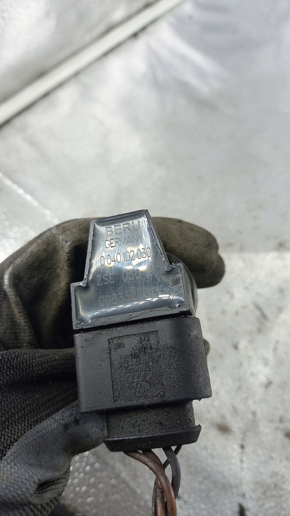 фото №4, Катушка зажигания skoda fabia 1.4b 06r 036905715f