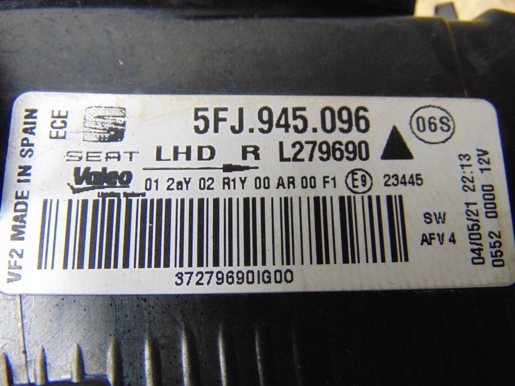 фото №14, Лампа правая задняя seat tarraco 5fj945096 europa