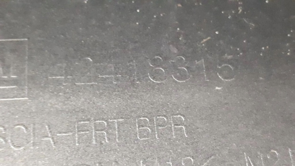 фото №15, Opel karl 2014-2019 бампер перед