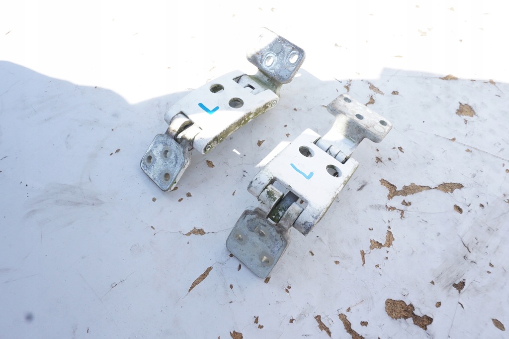 фото №1, Петли дверь распашных левый задняя 360 mercedes sprinter w906