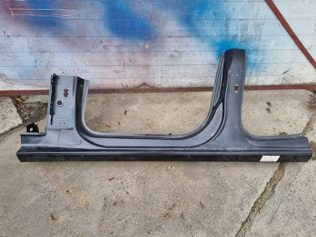 фото №1, Порог блок двигателя левый audi b8 8k9 08-15