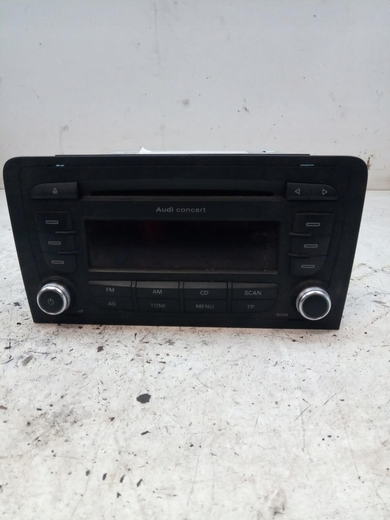 фото №3, Audi a3 8l радиопроигрыватель concert iii 8p0035186s