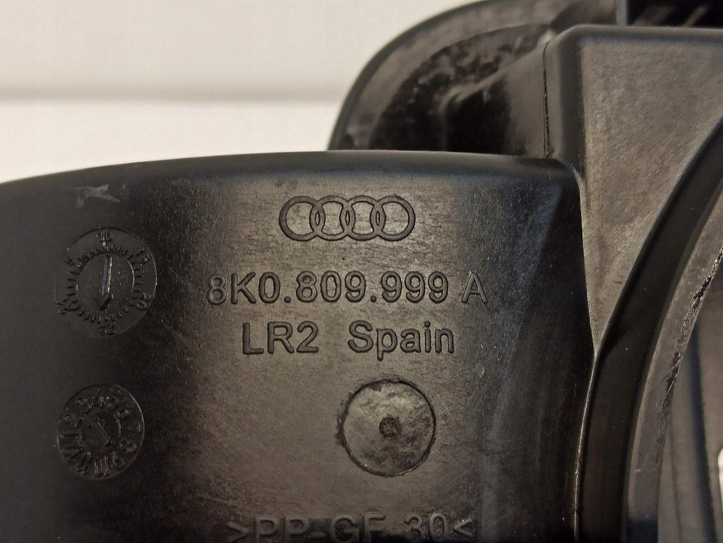 фото №5, Audi a4 b8 крышка заливной топлива lz7s 8k0809999a