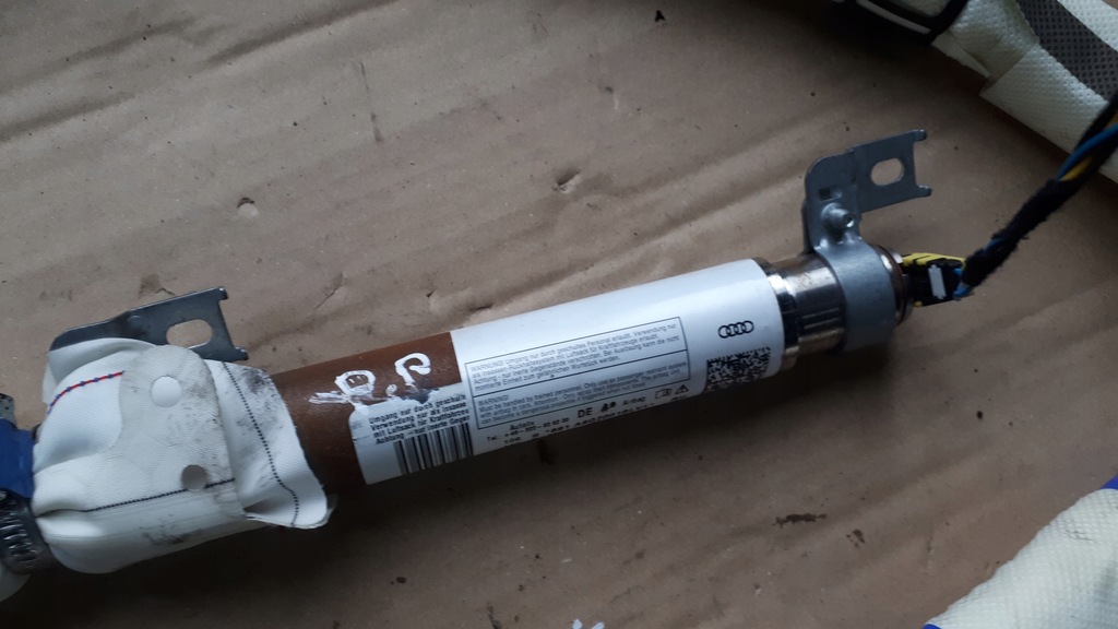 фото №11, A5 8t s5 coupe шторка безпеки подушка безпеки права 8t0880742a