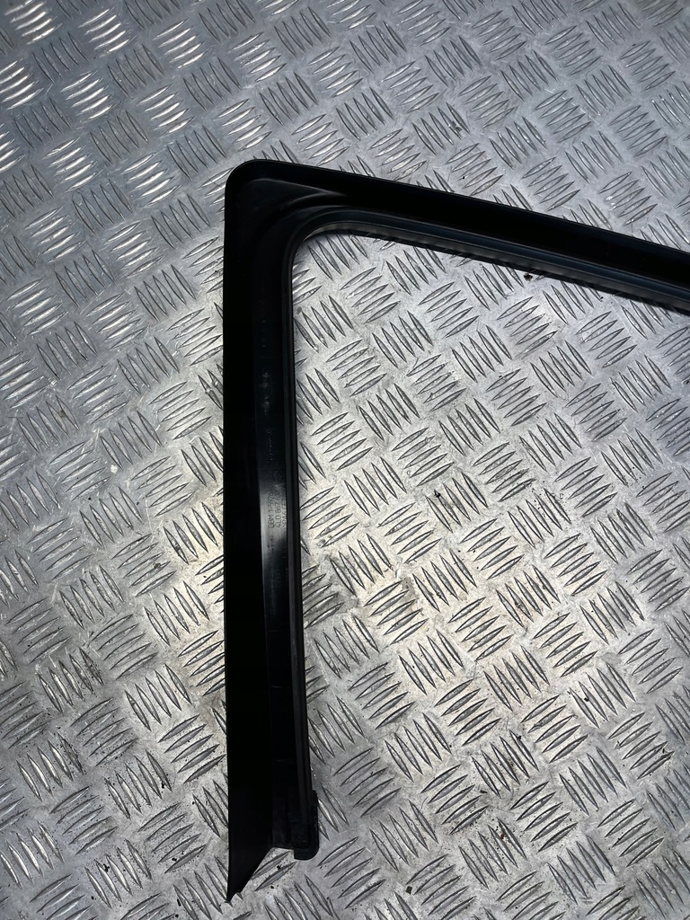 фото №7, Audi q7 4l рамка двері правий перед 4l0867610