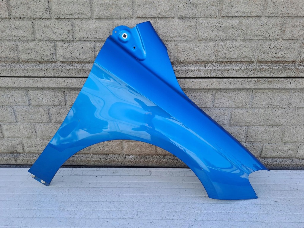 фото №1, Mercedes b klasa w246 12-19 крила правий перед