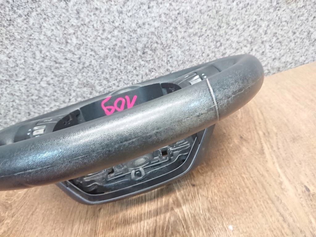 фото №8, Peugeot 208 мультифункция воздуховод