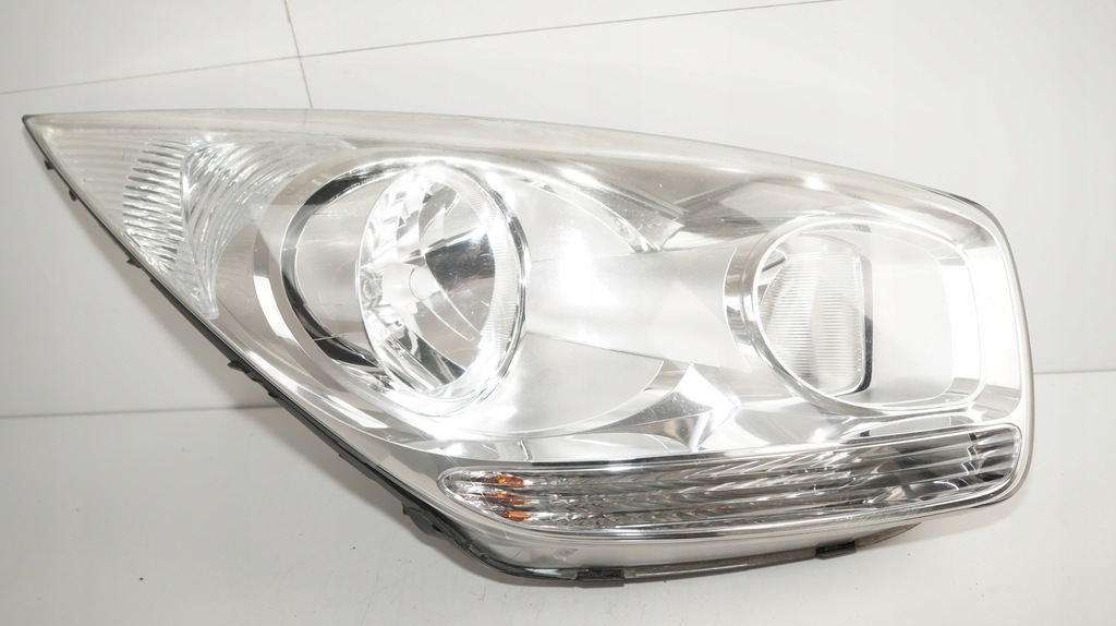 фото №1, Лампа правый перед передняя kia venga 09-14r