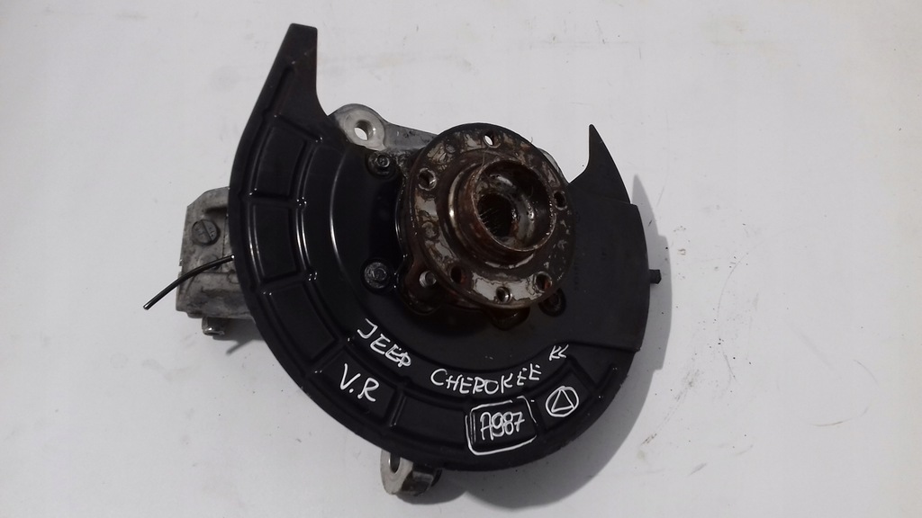 фото №1, Jeep cherokee kl поворотный кулак правый перед передняя