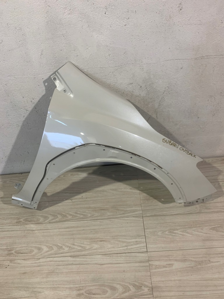 фото №1, Subaru xv crosstrek 18- крила правий перед