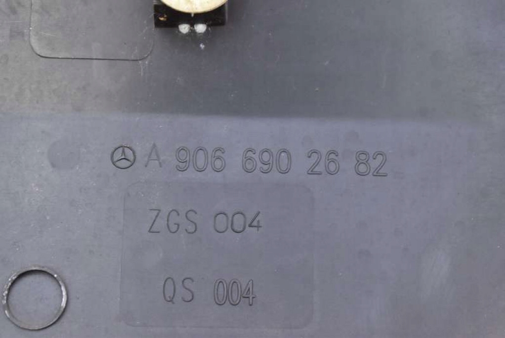 фото №8, Молдинг бічна правий задня a9066902682 mercedes sprinter w906 06-19