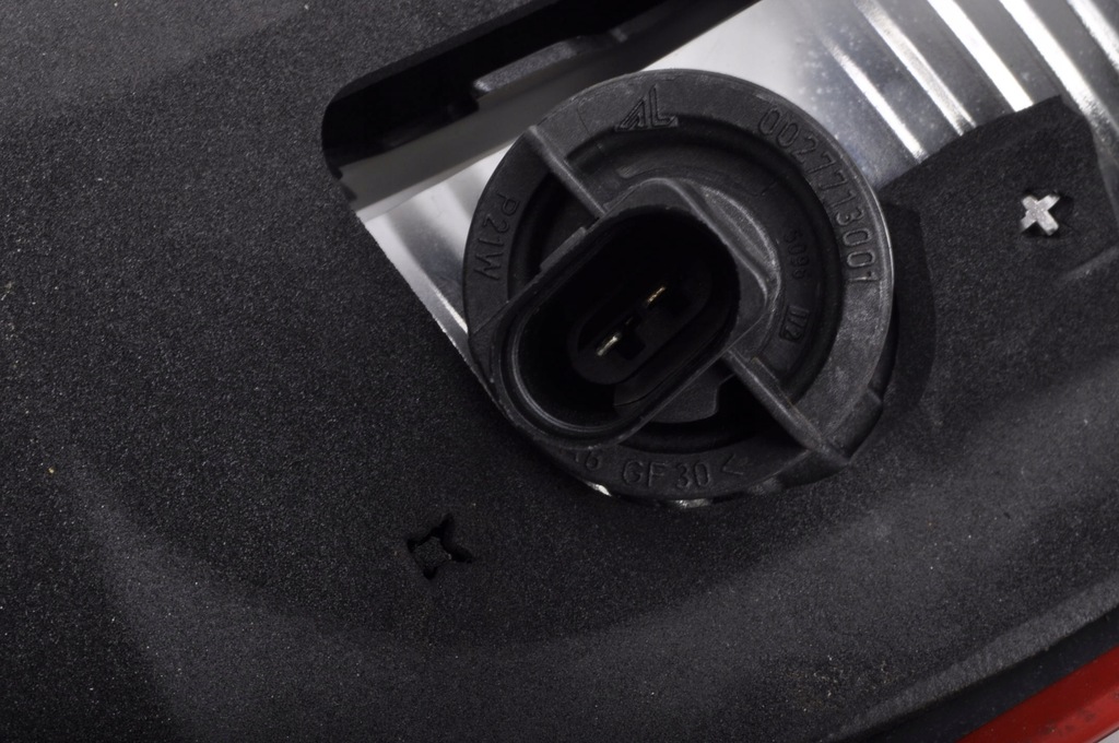 фото №12, Volvo c30 лампа правая задняя правый задняя lift 31213914