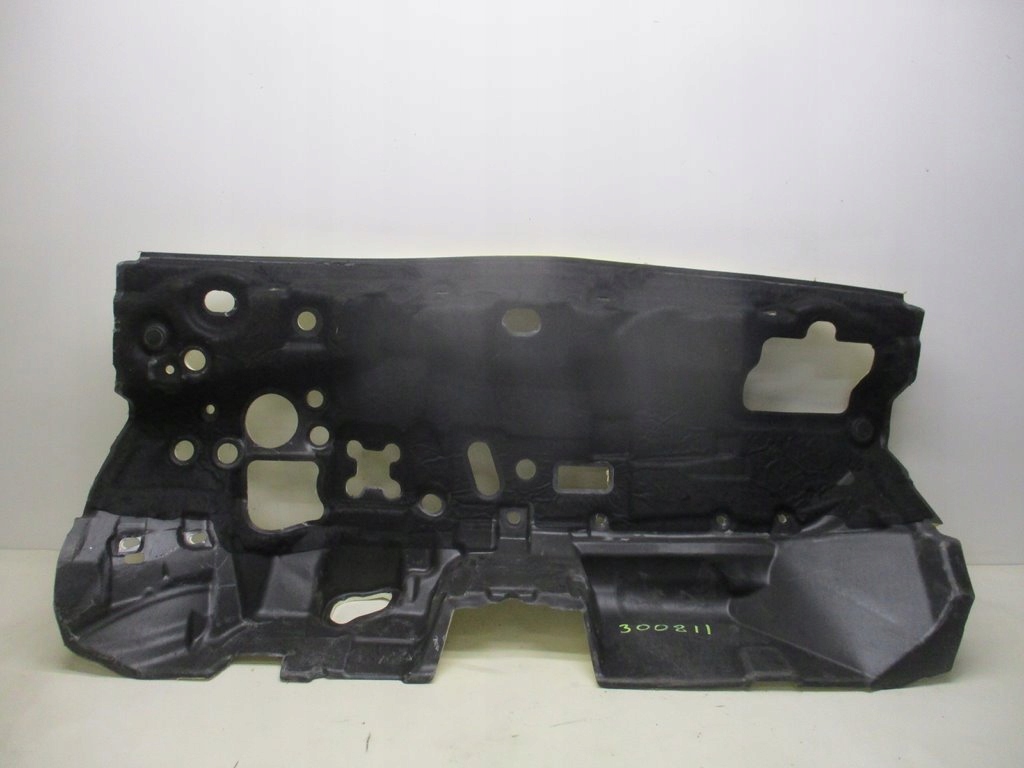 фото №1, Шумоизоляция стены перегородки peugeot 3008 ii