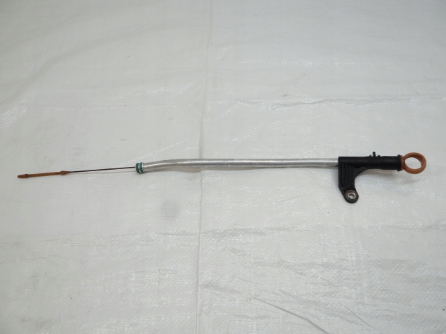 фото №1, Citroen c3 aircross 1.5 blue hdi щуп щуп уровня масла 9824425380