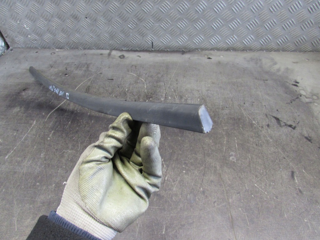 фото №6, Молдинг уплотнитель левый задняя volvo v40 ii 12-16