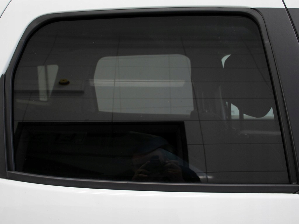 фото №1, Скло двері права задня dacia duster ii 17- r.