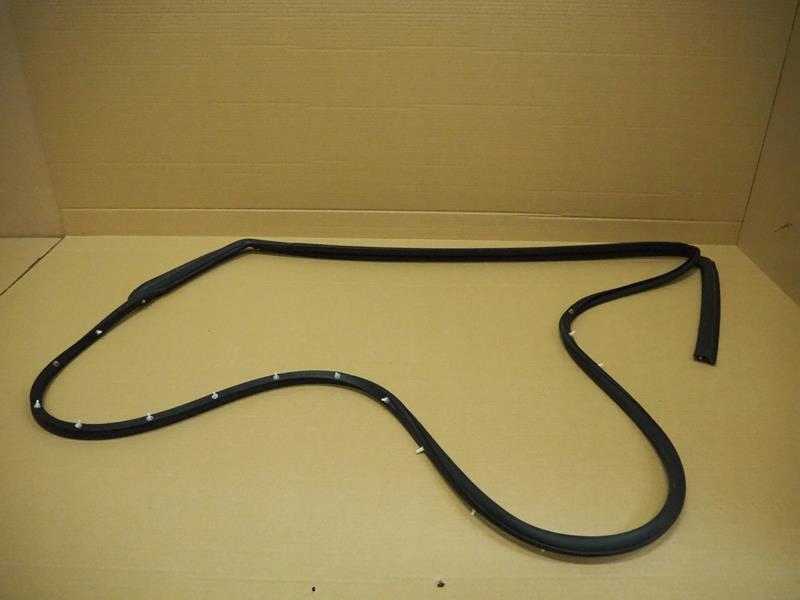 фото №1, Прокладка двері лівих задніх kia sportage iv